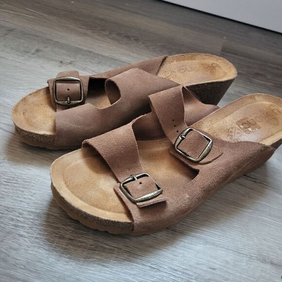 YOKONO Leather Made in Spain Wedges - Picture 1 of 10